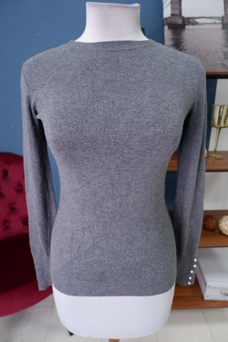 Джемпер Zara с бусинами 44 размер