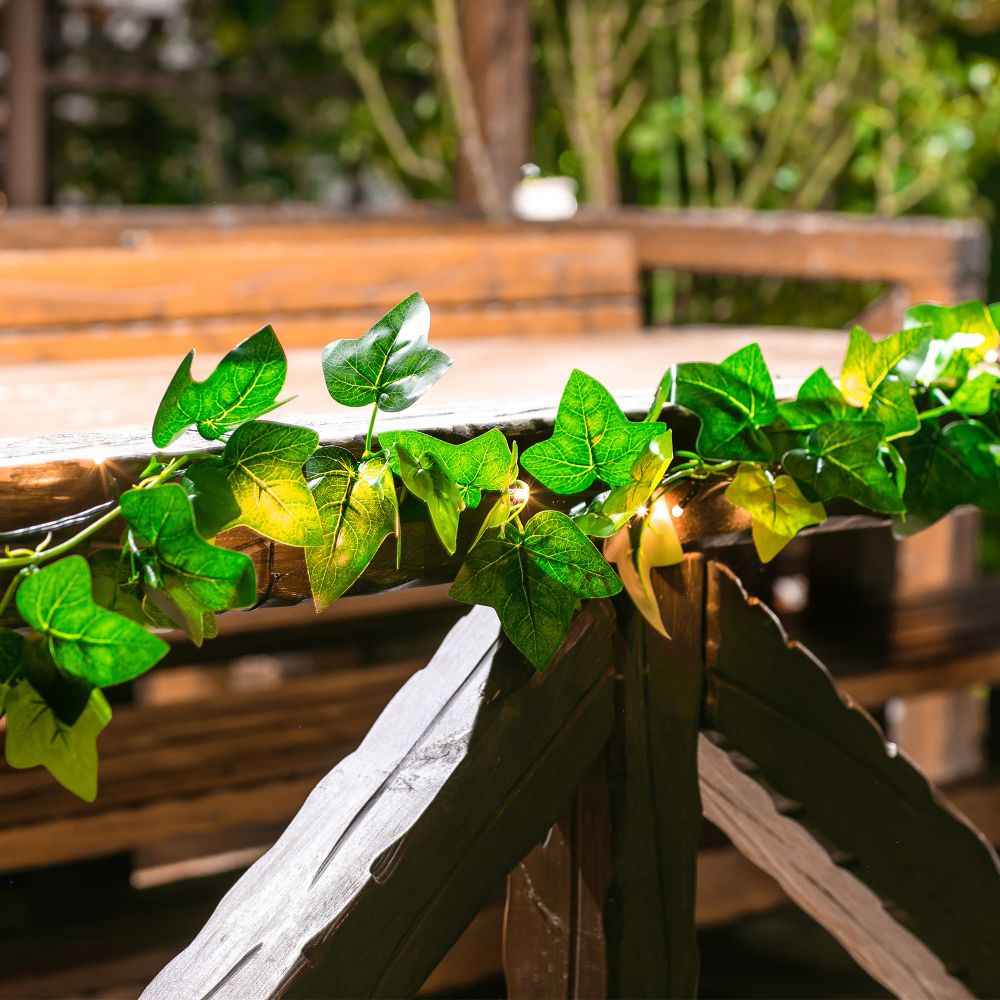 USL-S-135-PT2000 IVY Садовая гирлянда на солнечной батарее Плющ. 20 светодиодов. Теплый белый свет. 1xАА Ni-Mh аккумулятор в-к. IP44. TM Uniel