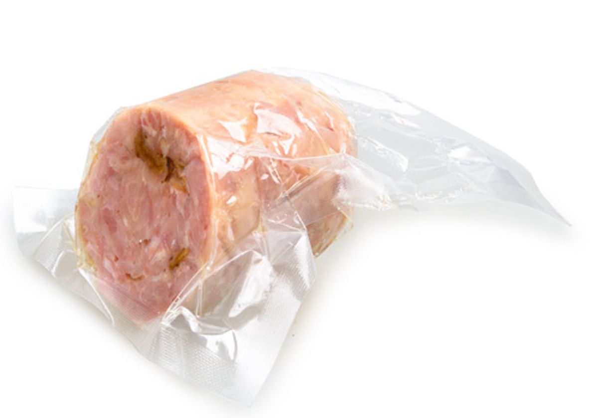 Рулет из кролика с белыми грибами, 200г