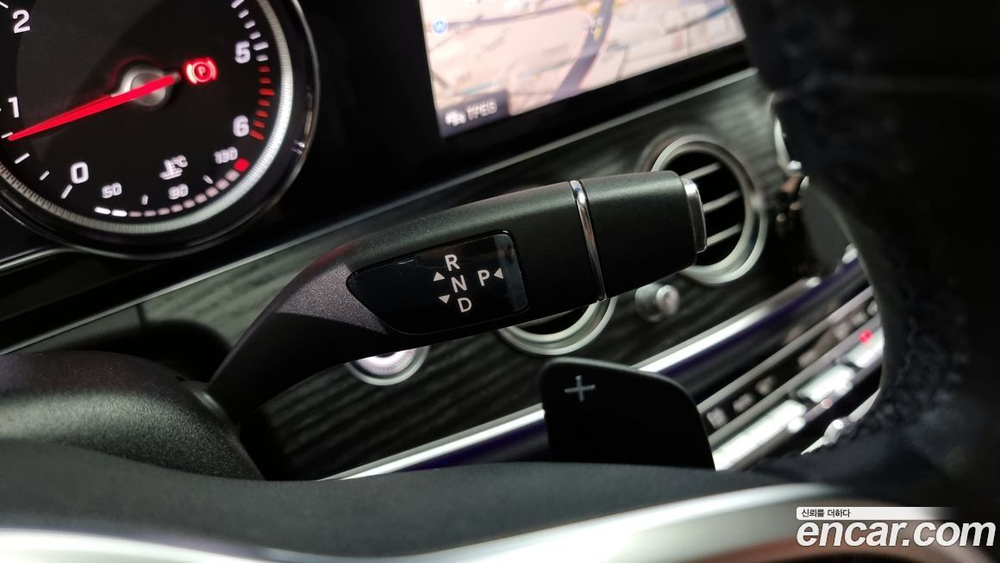 Mercedes-Benz E-Class W213 E220d 4MATIC Exclusive (03.2020)
