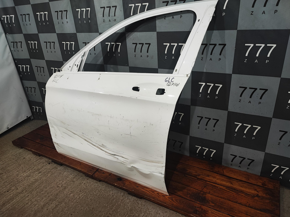 Дверь передняя левая Mercedes GLC (X253) 15-нв Б/У Оригинал A2537220349