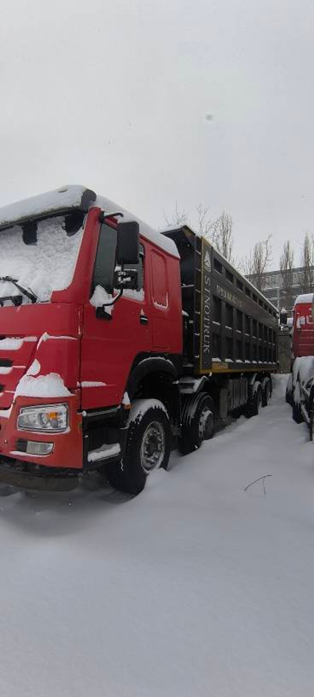Howo ZZ* 8x4 Самосвал ZZ3407S3867E (Дизель, 9,7 л, 373 л.с, МТ)