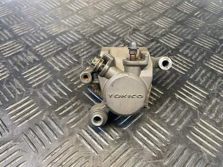 Суппорт заднего тормоза Suzuki GSR400 (GK7DA)