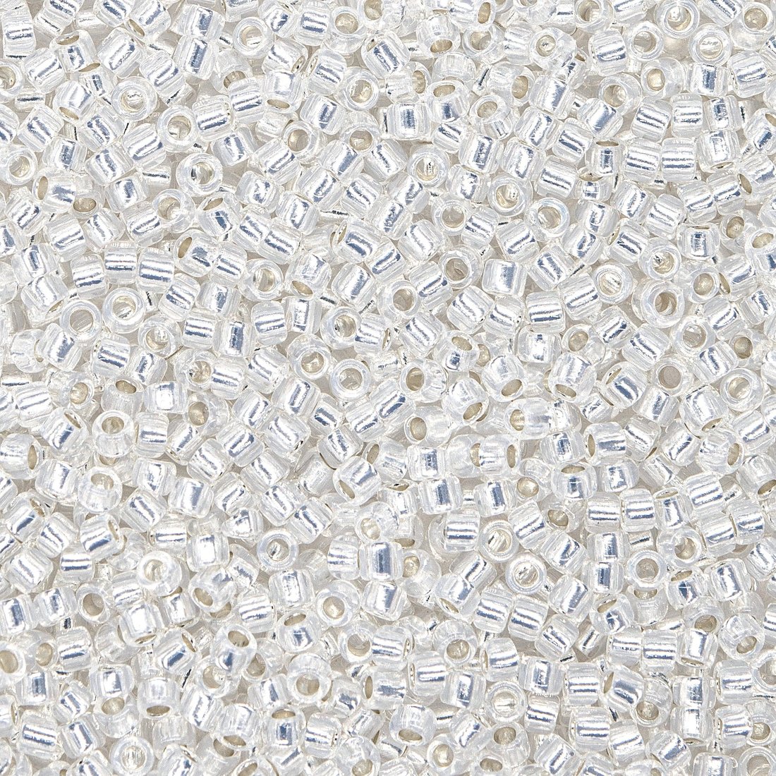 Японский бисер TOHO Round 15/0 (№2100), с внутренним серебрением, непрозрачный глянцевый