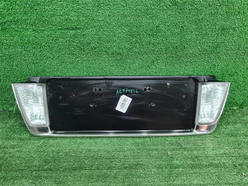 Накладка крышки багажника Lexus LX 3 (2007-2015)