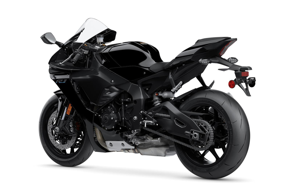 Yamaha YZF-R1 2022 черный