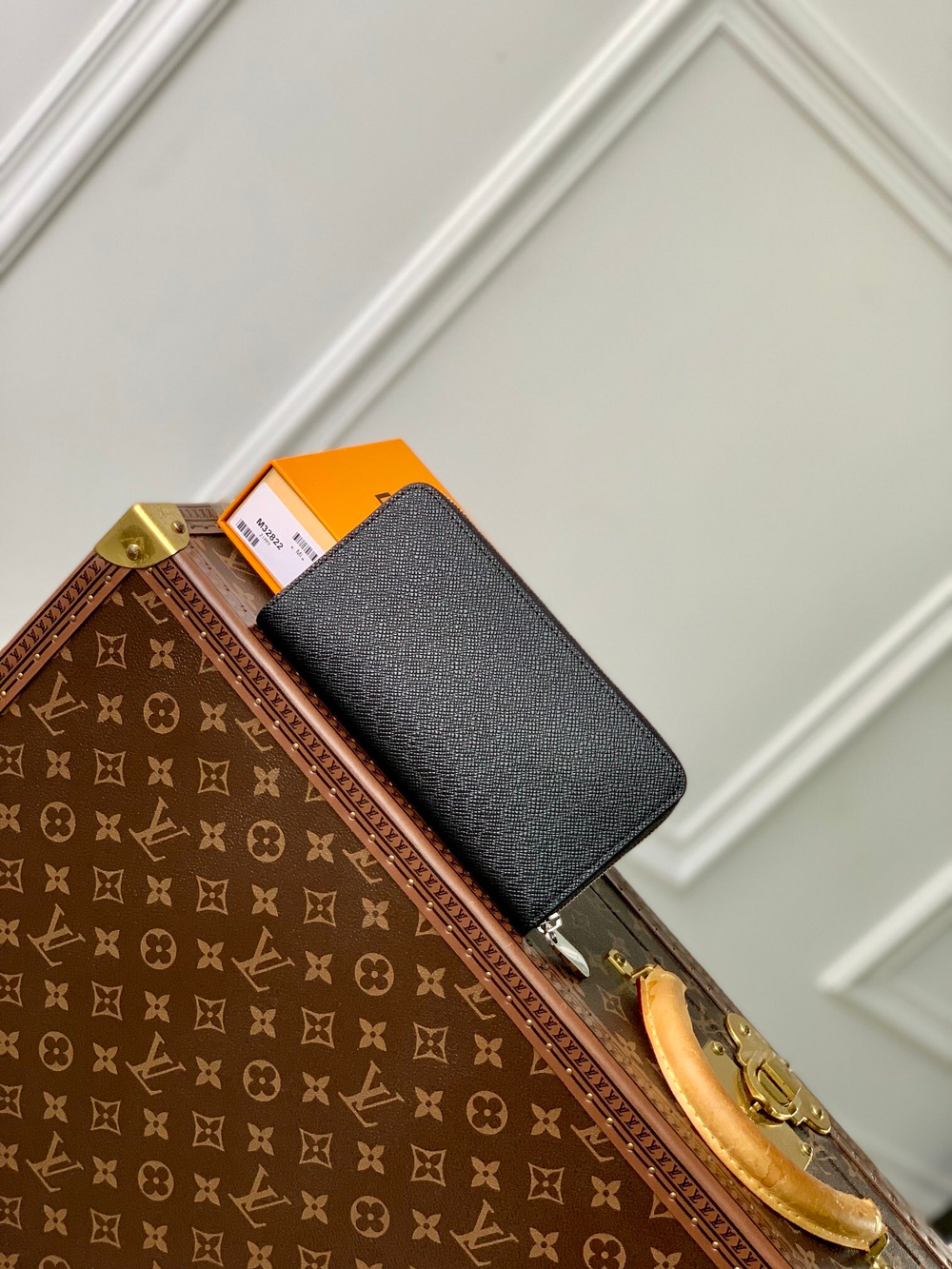 Louis Vuitton Zippy Wallet