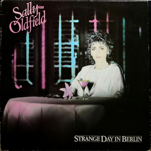 Sally Oldfield / Strange Day In Berlin (LP)