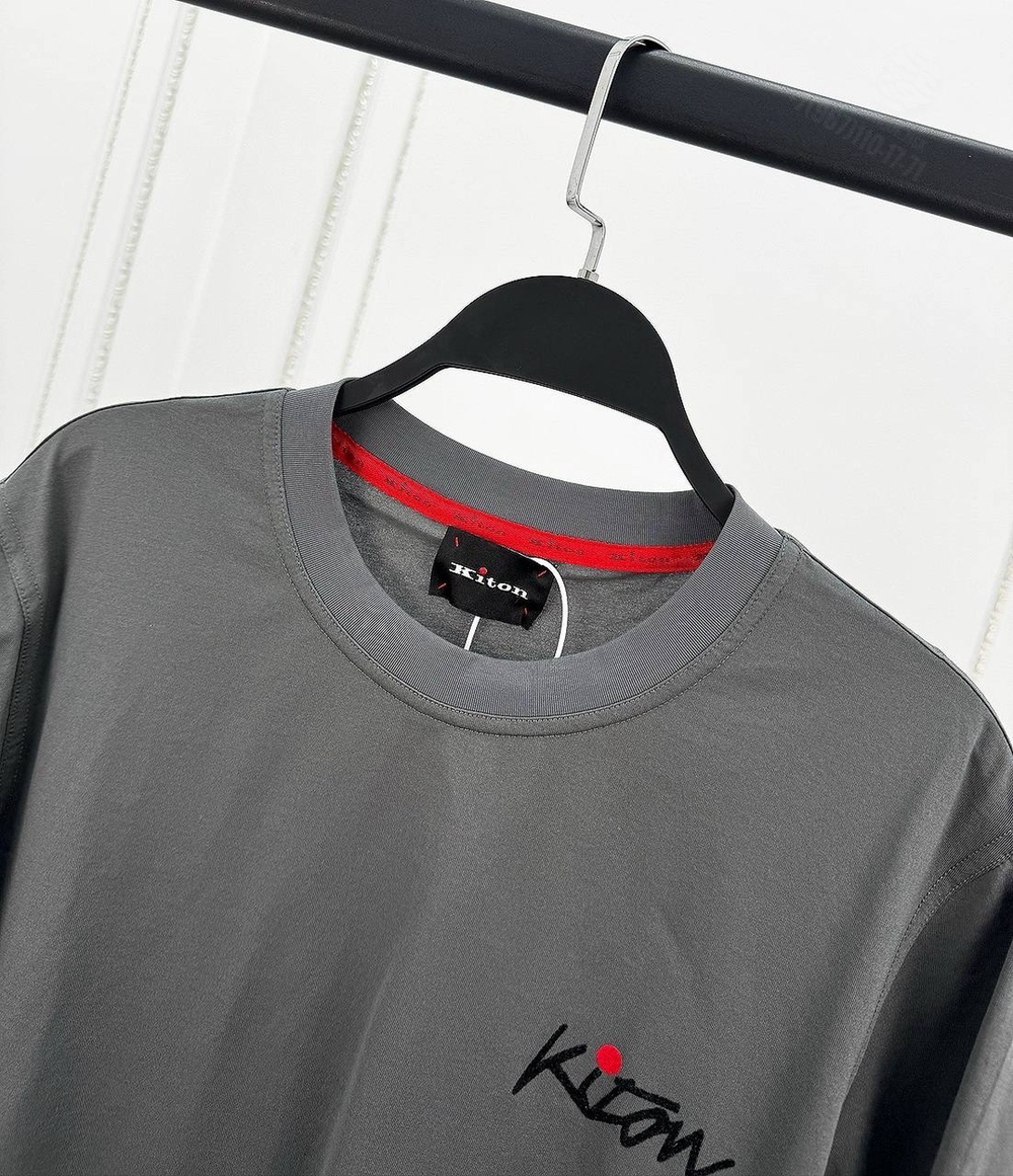 Футболка Kiton