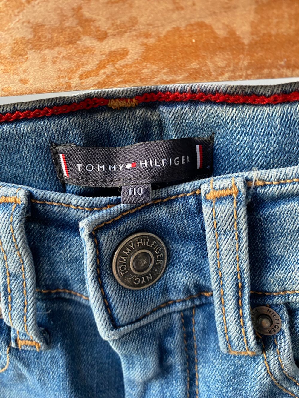 Джинсы Tommy Hilfiger, 110