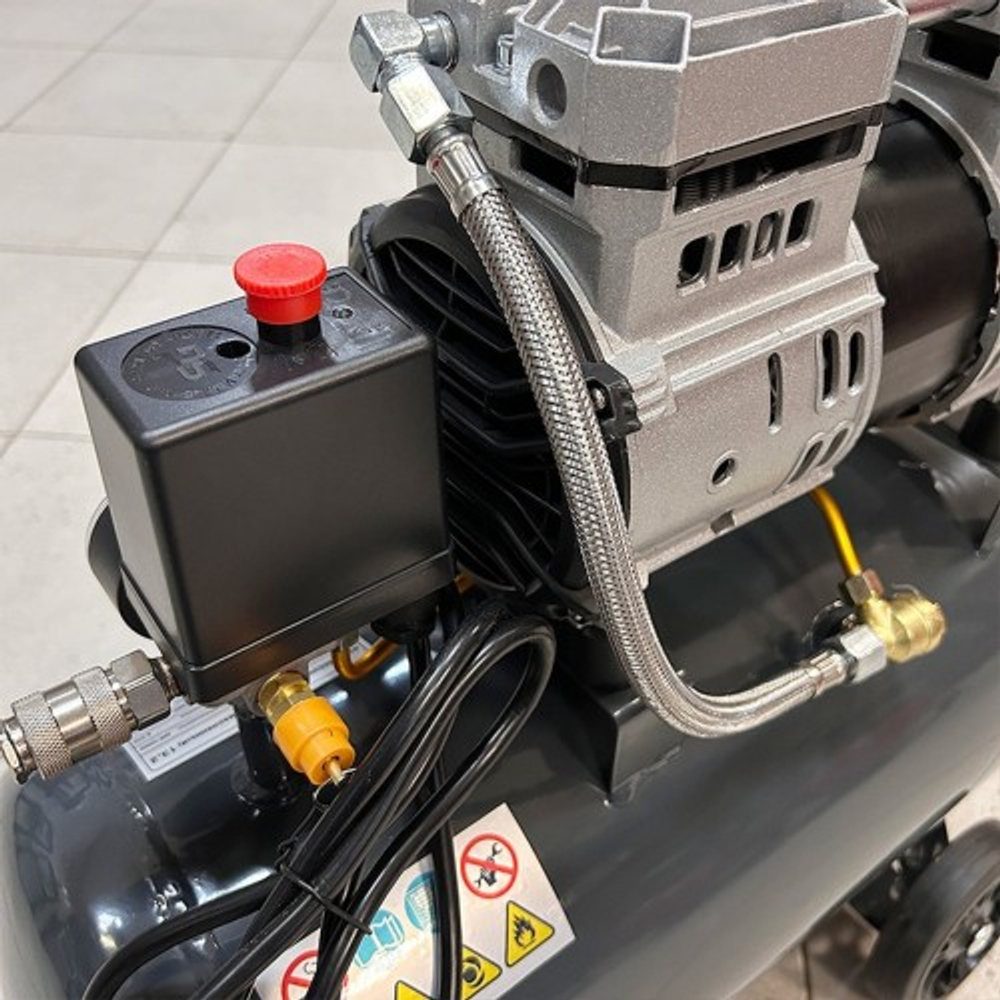 Компрессор поршневой безмасляный СОРОКИН 13.2