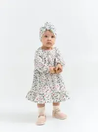 Платье с оборкой "Цветы" 0+
