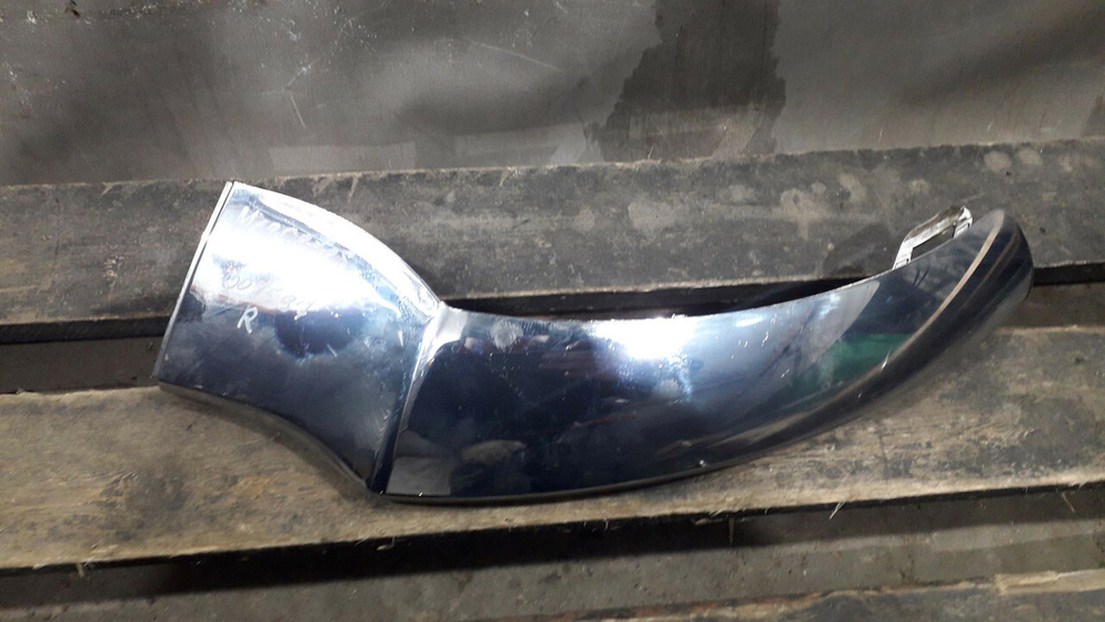 Накладка переднего бампера Mercedes GLE (C292) 15-19 Б/У Оригинал A2928851000