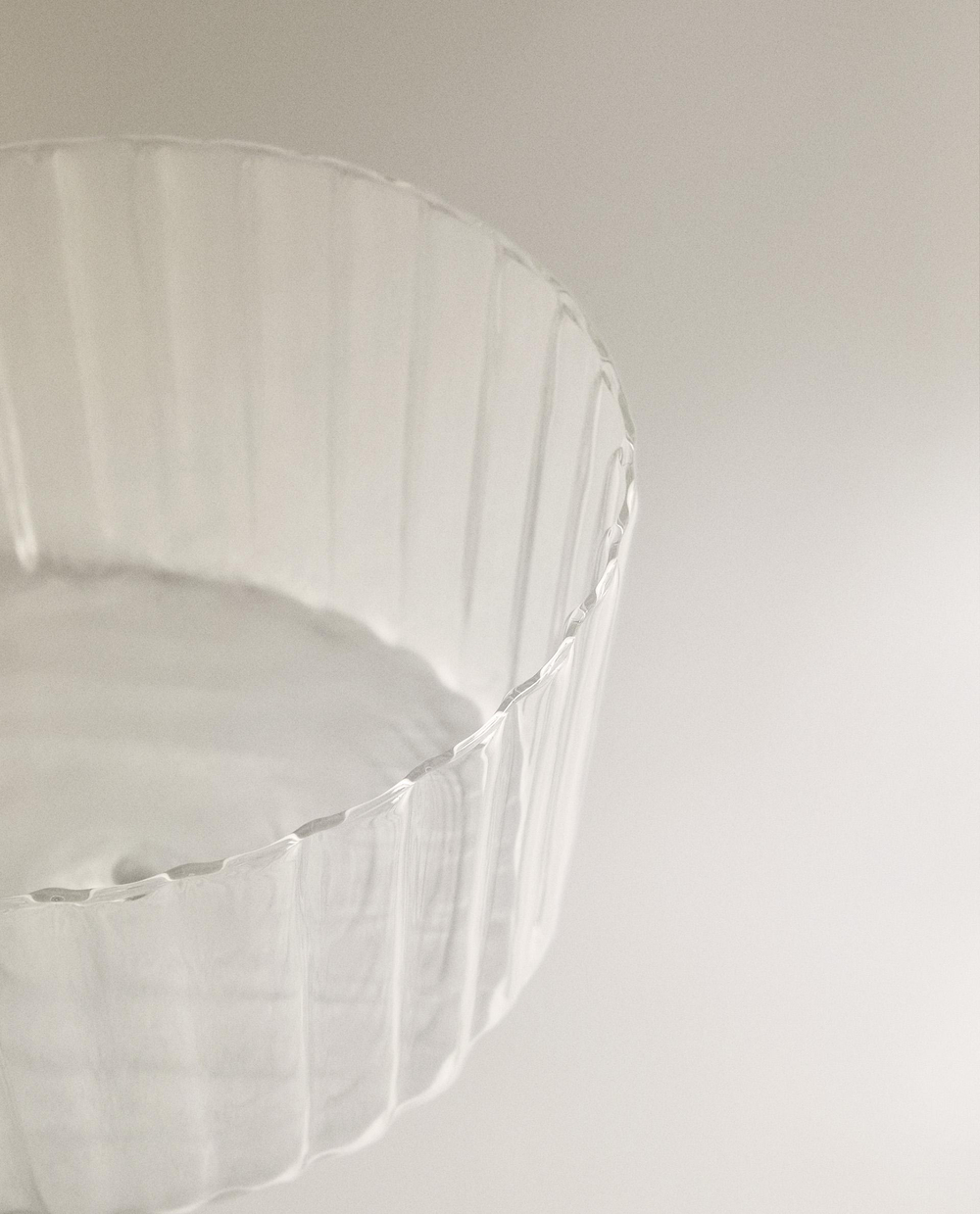 Zara Home салатник из боросиликатного стекла, цвет прозрачный, 21.5 см