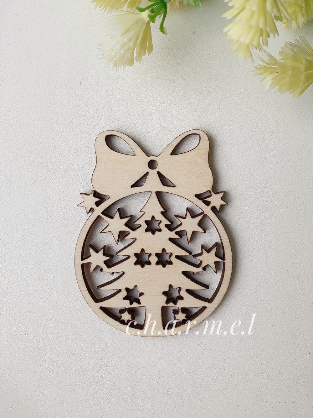 Фигурка Новогодний шарик Елка, 50 мм