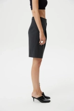 Бермуды Square, Серый