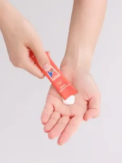 ROUND LAB Набор саше Stick Pouch Kit пенка + сыворотка + крем + санскрин (3 мл * 12 шт)