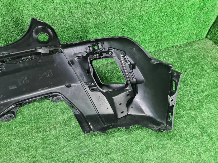 Бампер задний Peugeot 2008 2 (2019-н.в.)