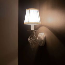 Citilux Ровена CL427310 Бра с абажуром и выключателем Белое