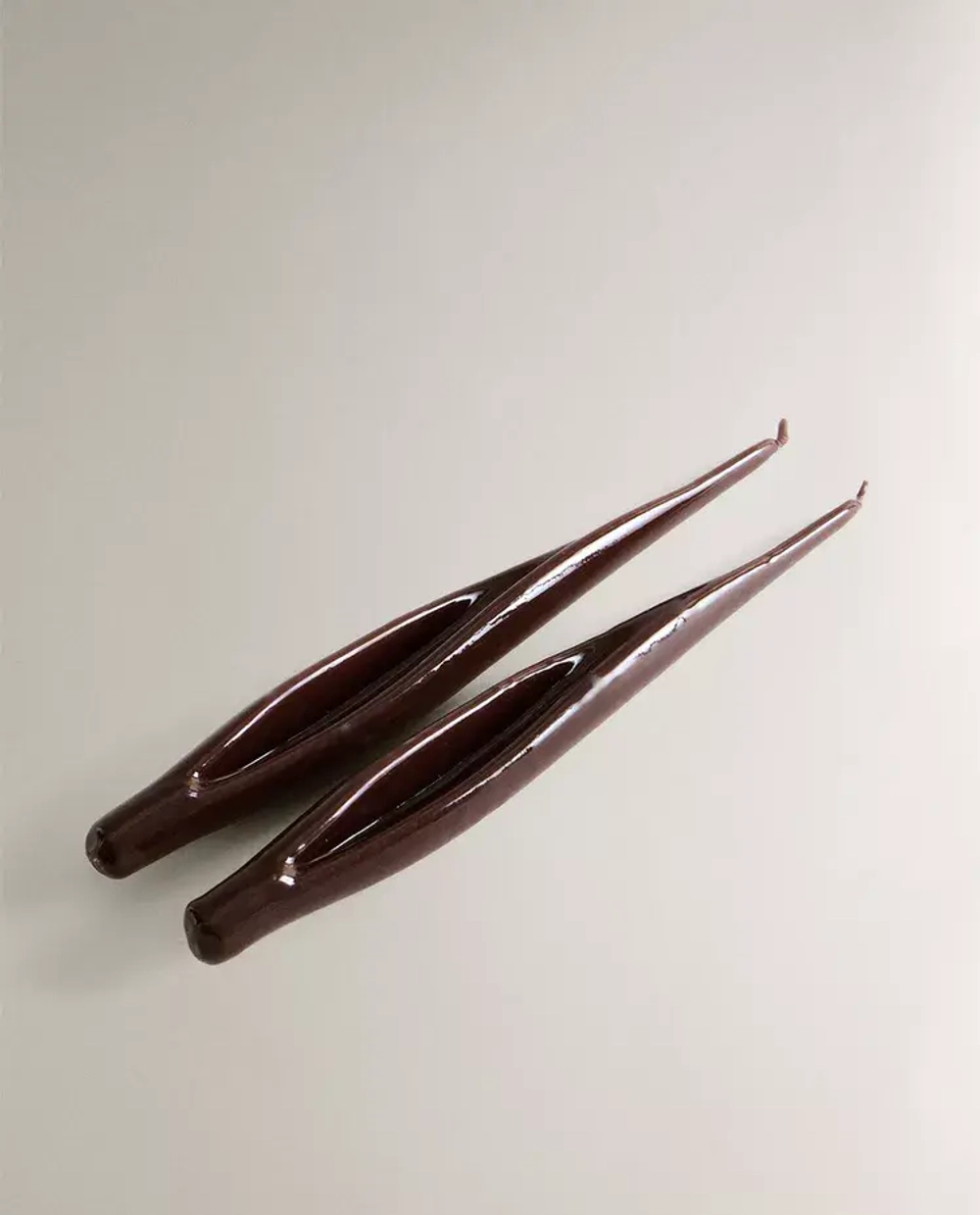 ZARA HOME НАБОР ДЕКОРАТИВНЫХ СВЕЧЕЙ В ФОРМЕ ЛИЛИИ ( 2 ШТ.), КОРИЧНЕВЫЙ