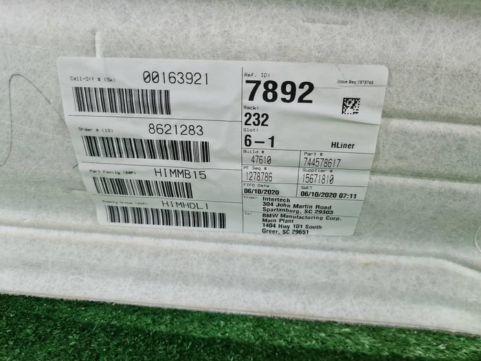 Обшивка потолка BMW X6 G06 (2019-н.в.)