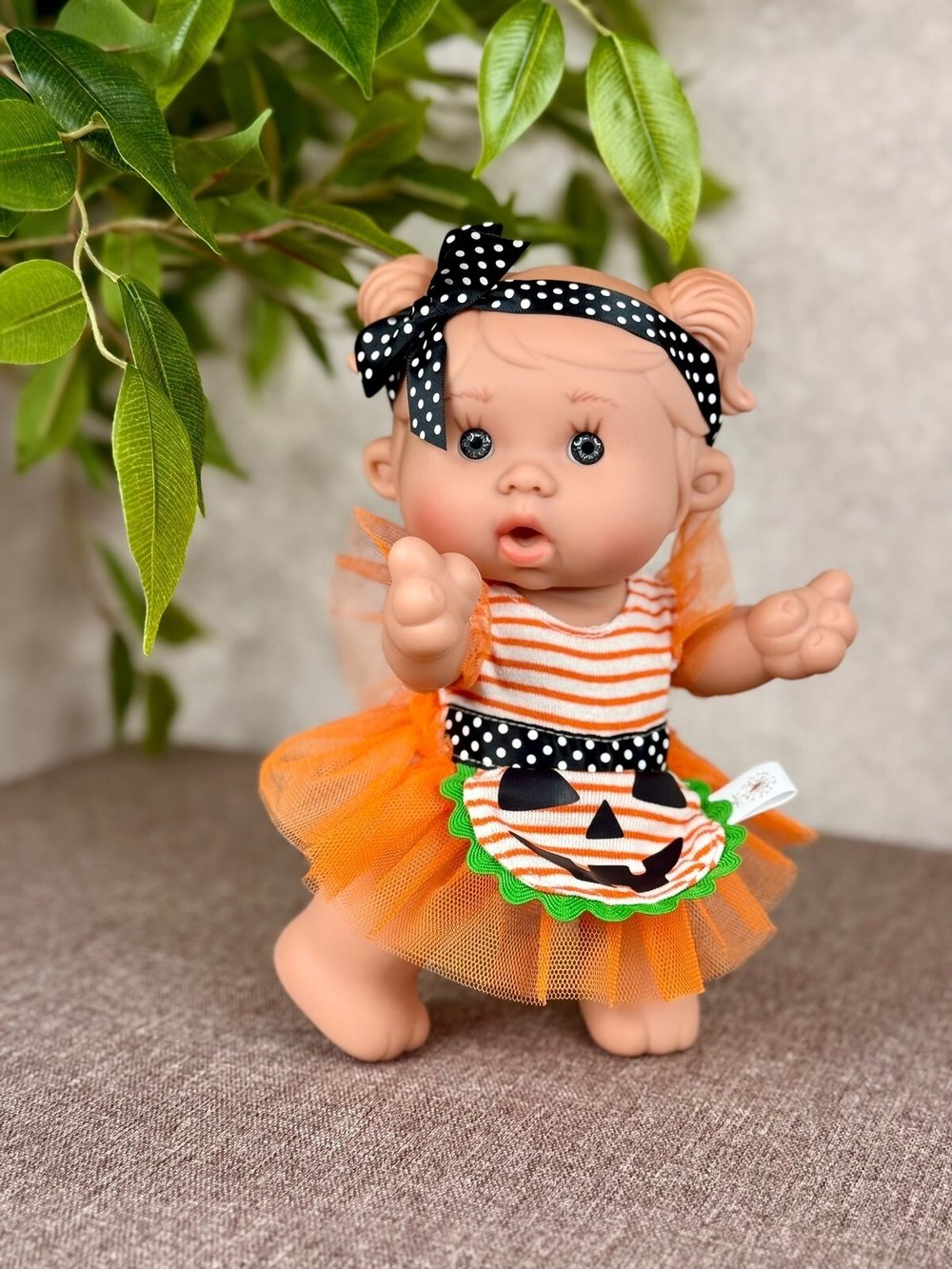 Пупс Marina and Pau 26 cм Nenote Halloween (2924)