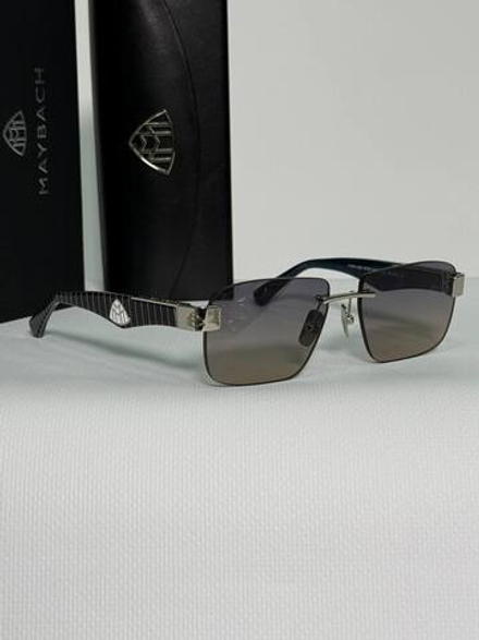 Солнцезащитные очки MAYBACH