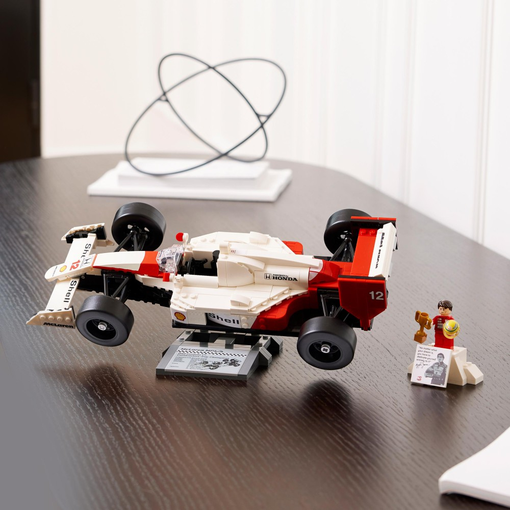 Конструктор LEGO Icons McLaren MP 103304/4 и Айртон Сенна — фото 6