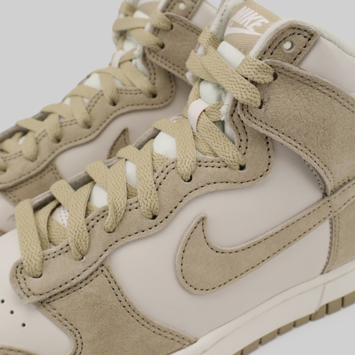 Кроссовки Nike Dunk High Tan Suede White артикул:DQ7679-001 - купить в магазине Дайс