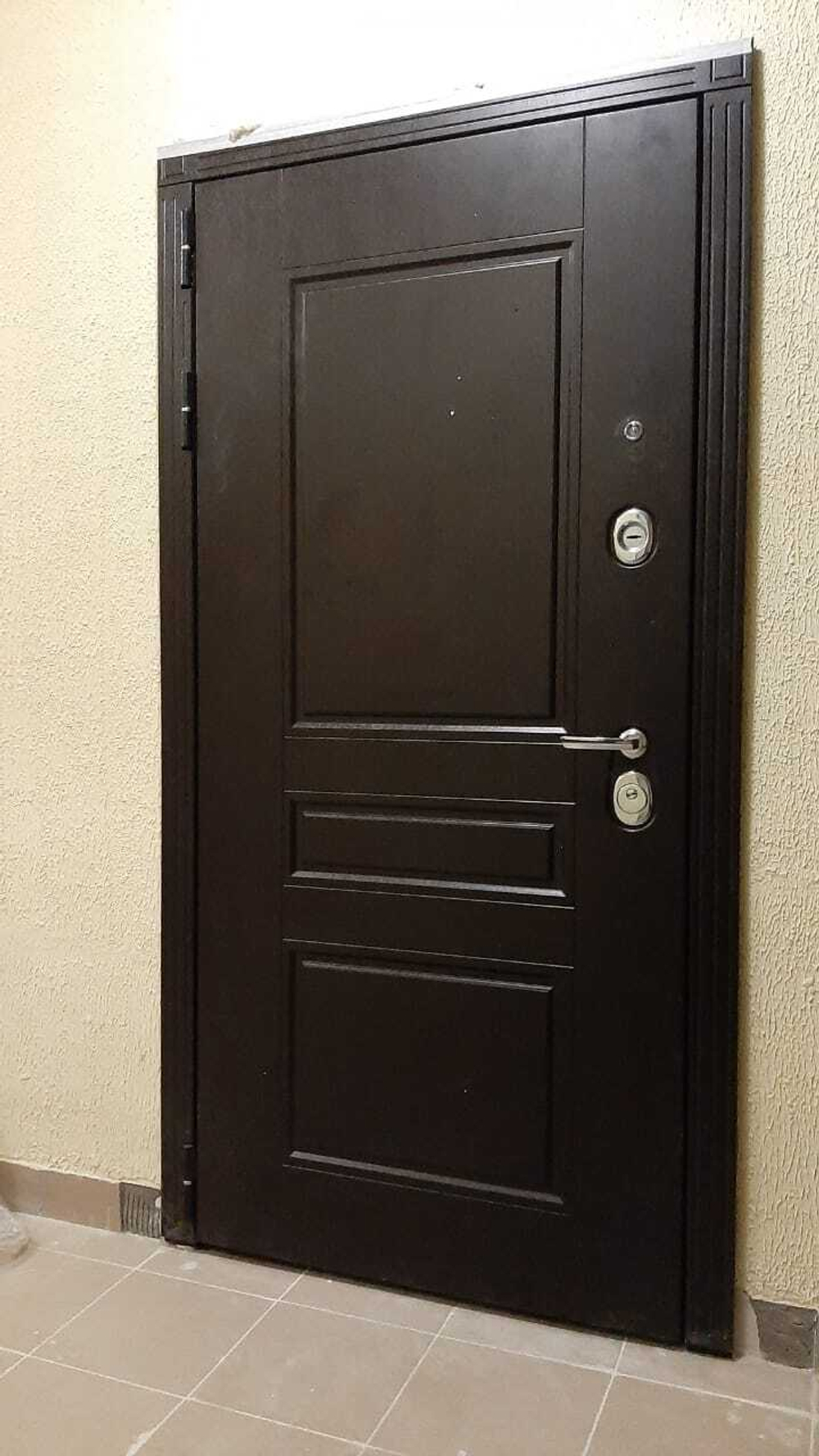 Дверь входная Лабиринт Мегаполис 04 - Беленый дуб металлическая