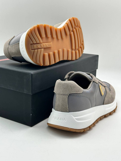 Кроссовки Prada