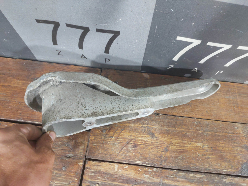 Тяга подрамника BMW 8-Series (G15) 18-нв Б/У Оригинал 33306887416