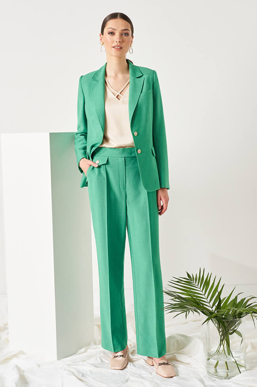 1824 Жакет женский (зеленый)