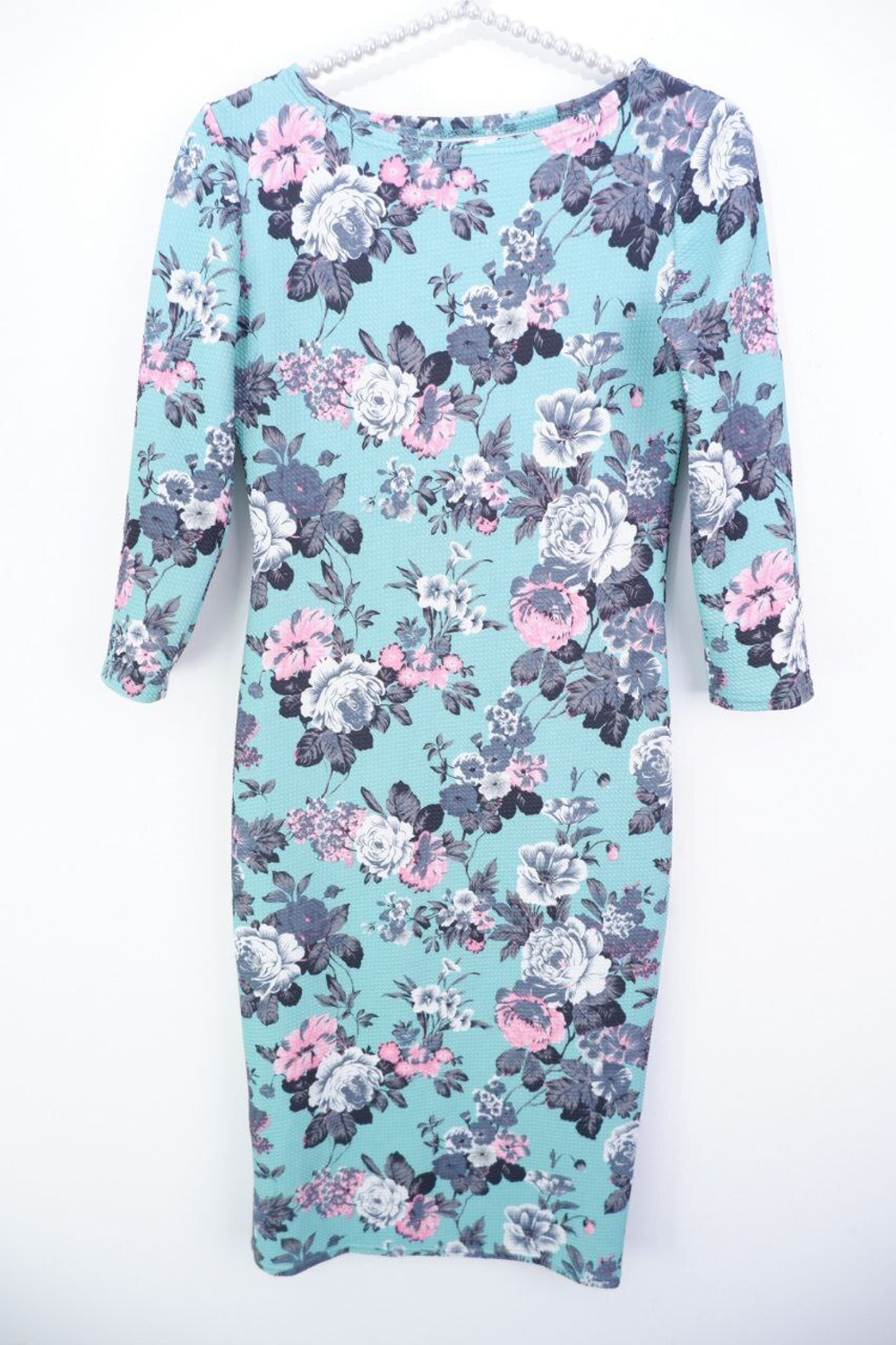 Платье красивое 40 размер