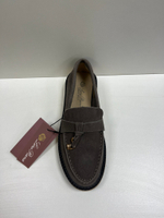 Лоферы Loro Piana из натуральной замши с кисточками