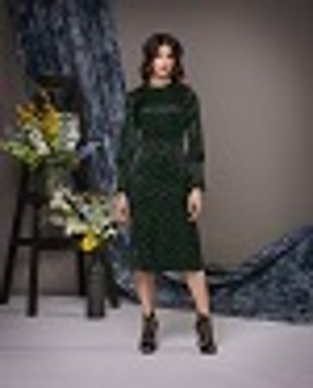 04-05-22 SS Платье шёлковое, юбка-годе, зеленый с чёрным рисунком S