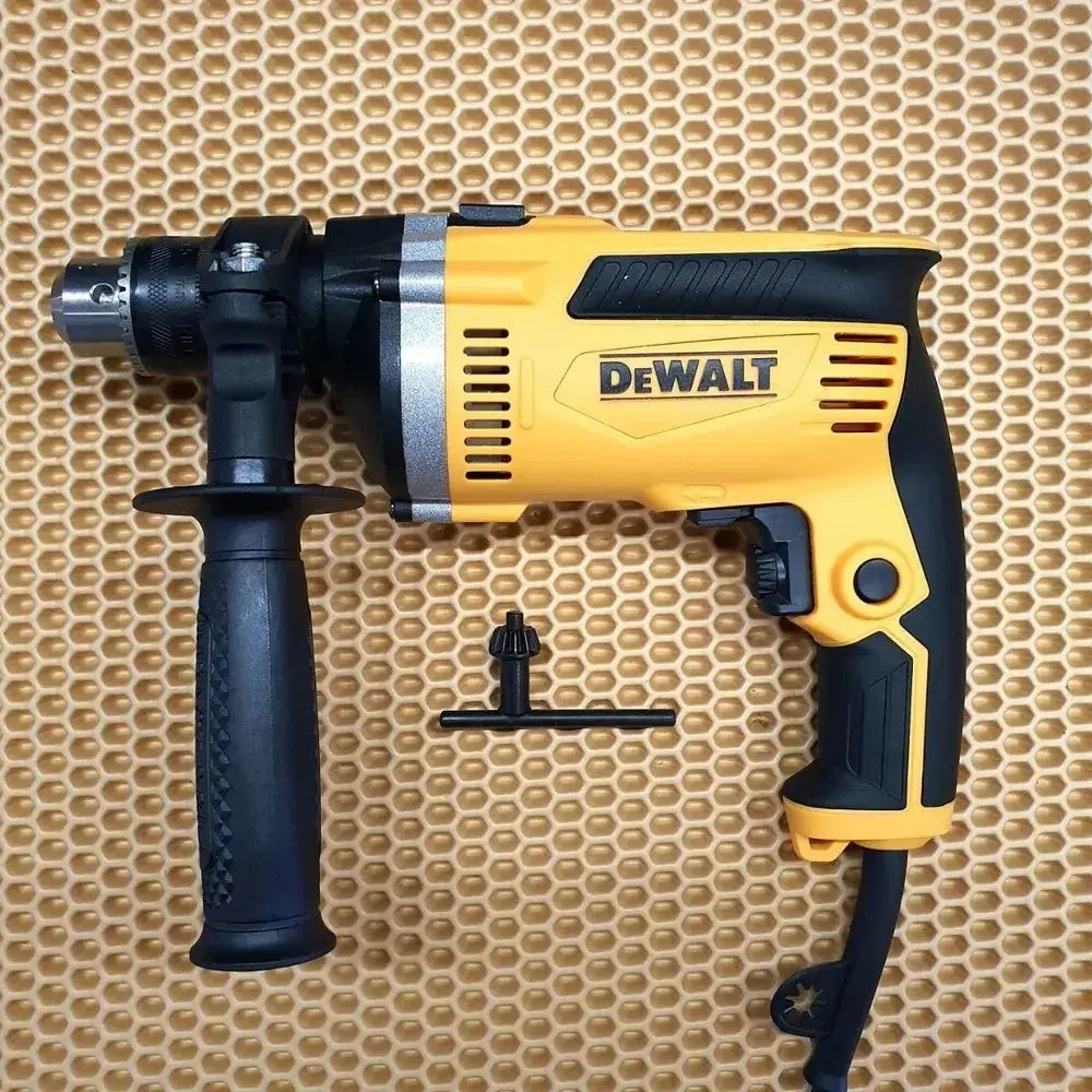 DeWalt Дрель сетевой 1250 Вт