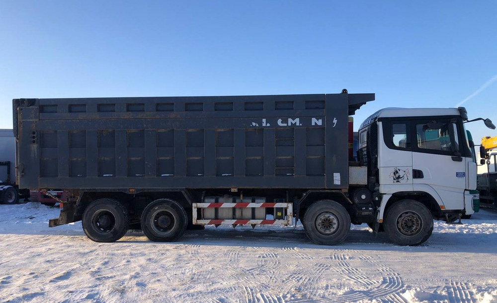 Shacman (Shaanxi) SX* 8x4 Самосвал SX331863366 (Дизельный, 12,5 л, 544 л.с., МТ)