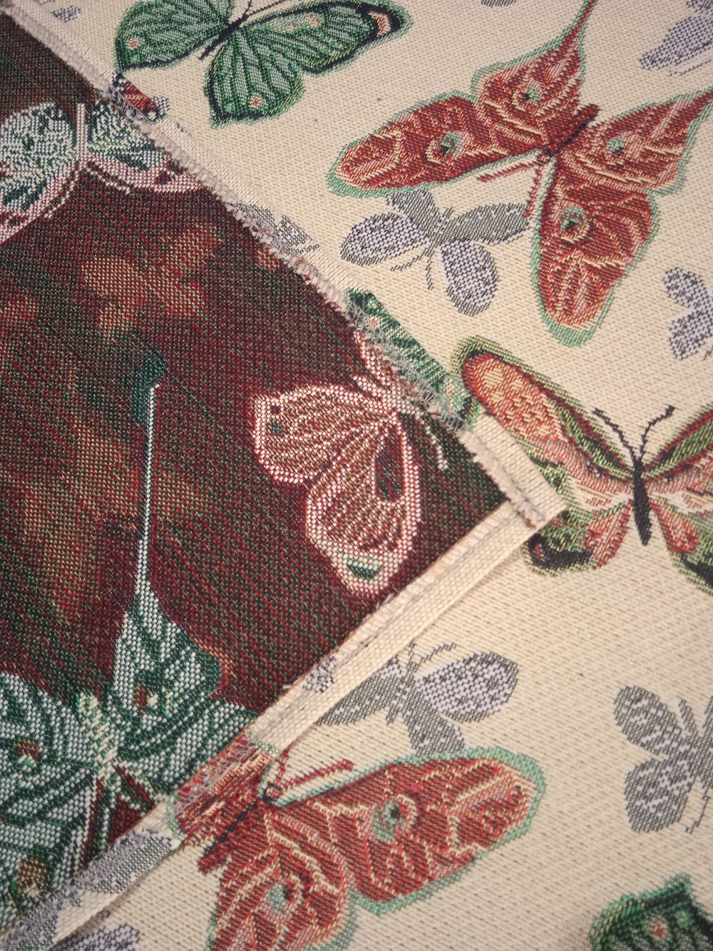 Покрывало гобеленовое Аметист 54 евро (240х200)