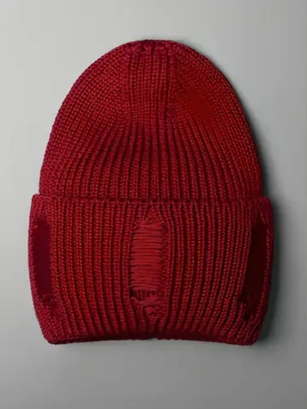 Шапка женская на осень рваная