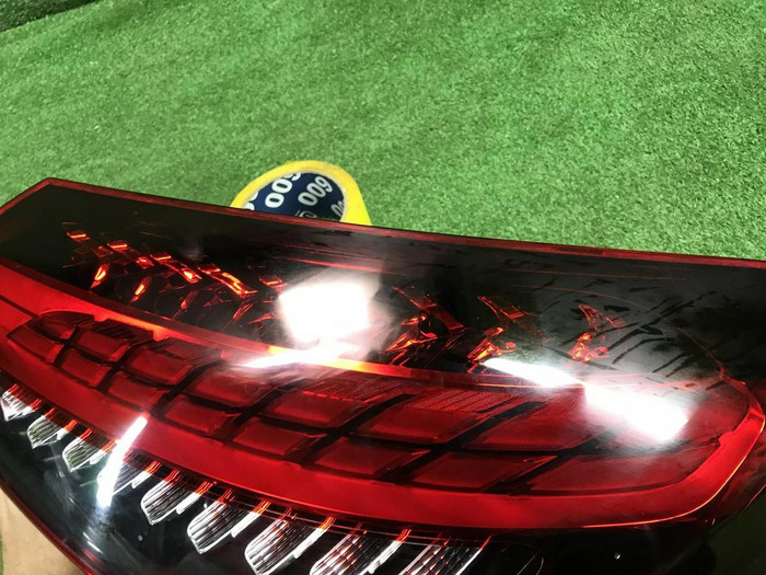 Фонарь правый внешний Mercedes E W213 (2020-2023)