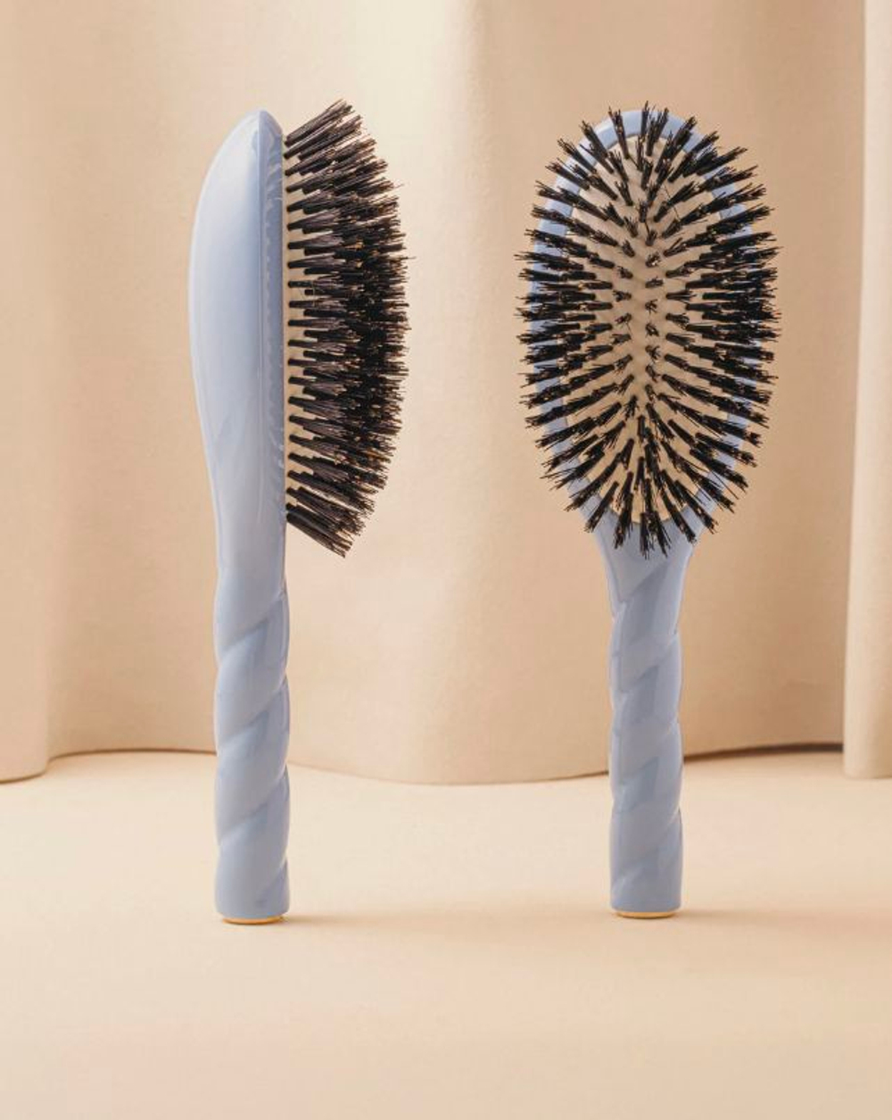 La Bonne Brosse Массажная расческа для волос N 01 Universal Hair Care Brush - Emerald Green