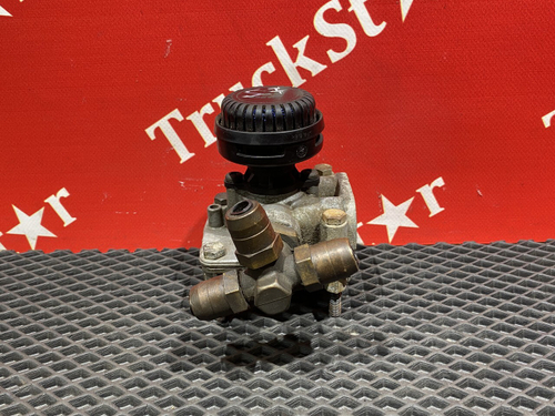 Клапан ускорительный