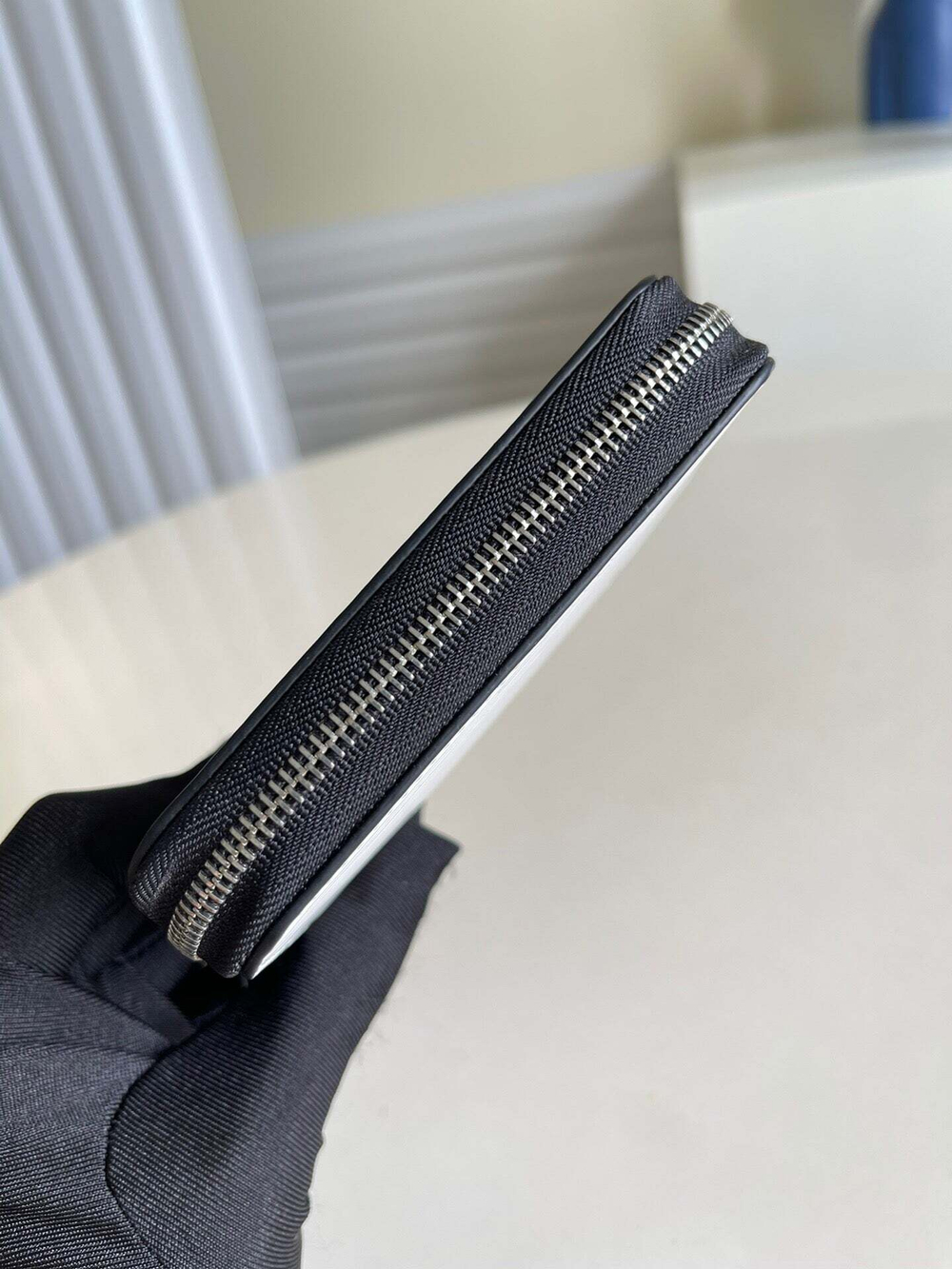 Louis Vuitton Zippy Coin Purse