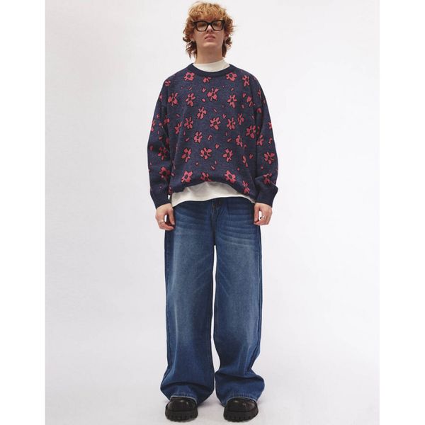 Свитер Цветы синий - фото 4