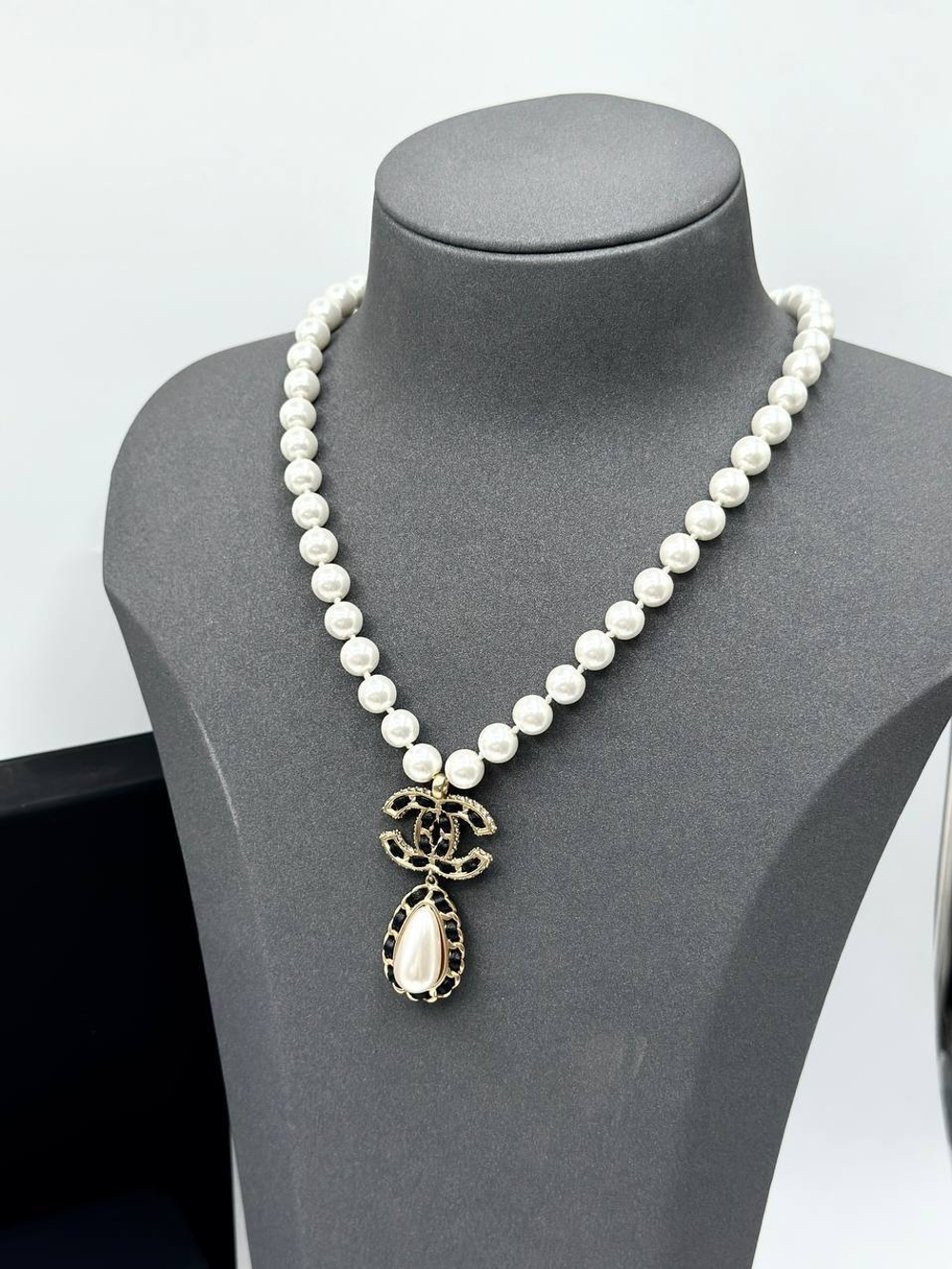 Чокер CHANEL