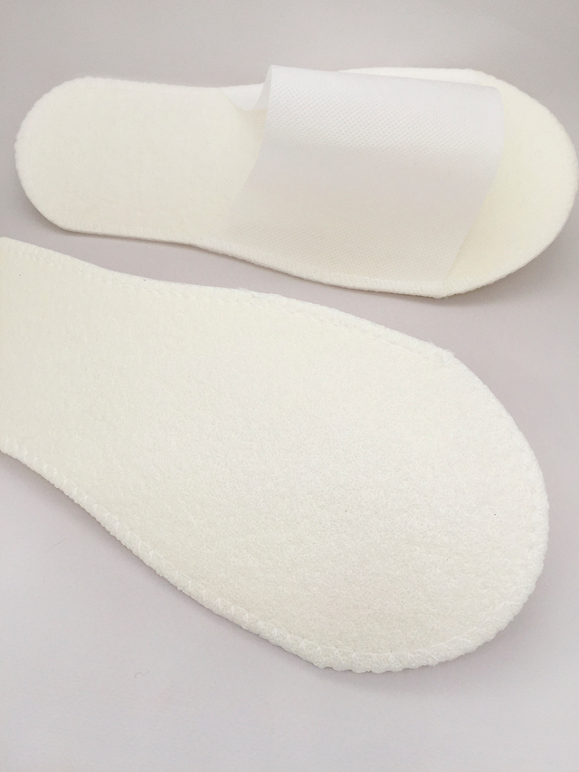 Тапочки с открытым мысом "Стандарт" на нескользящей подошве