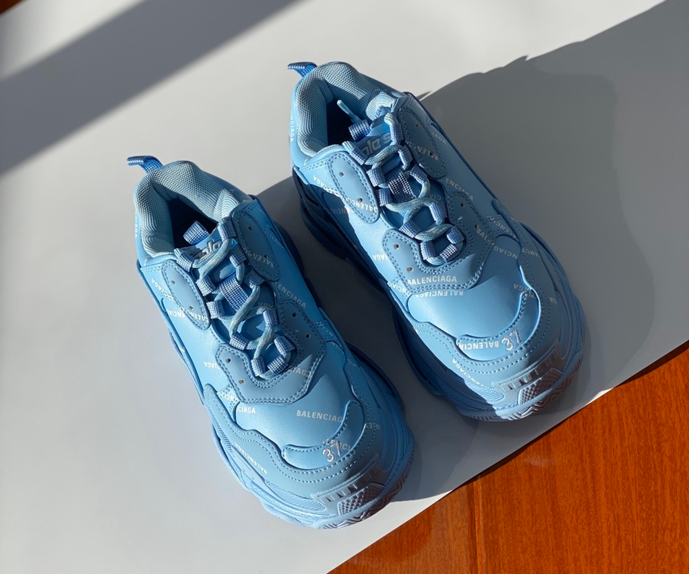 Balenciaga Triple S