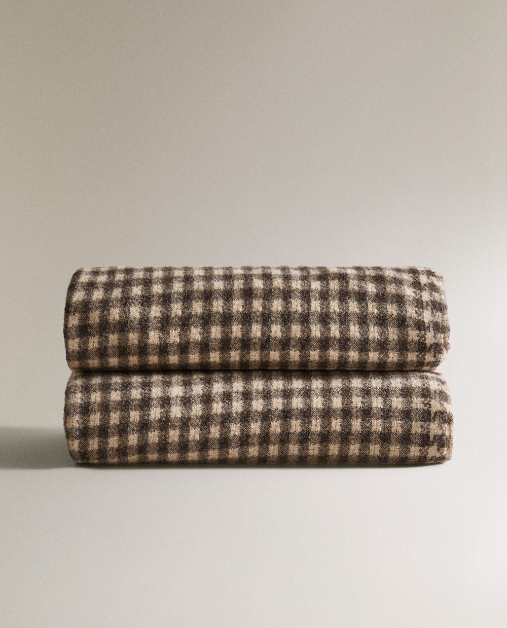 Zara Home - Клетчатый плед с бахромой, серый, 140x190 см