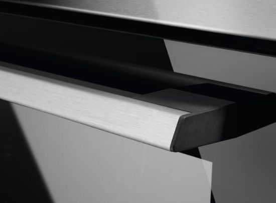 Электрический духовой шкаф Electrolux OEF3H70TX